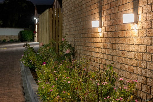 High Quality Outdoor LED Solar Wall Light